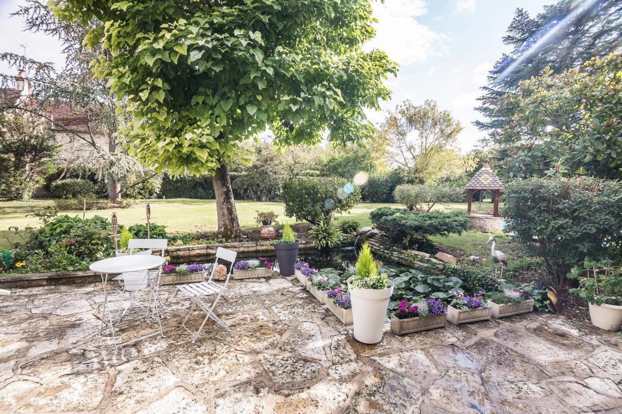 Entre Canal Et Vignes Bed and Breakfast Escolives-Sainte-Camille Exterior foto